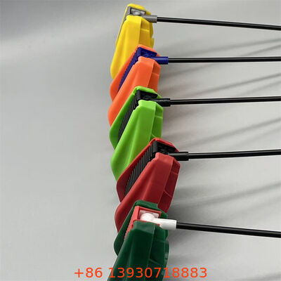 เครื่องฉีดน้ำแบบพับได้พกพาพร้อมหัวฉีดปรับได้และโครงสร้าง PP ทนทานสำหรับการใช้งานอเนกประสงค์