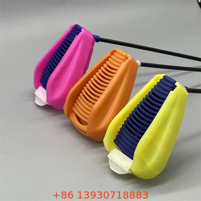 เครื่องฉีดน้ำแบบพับได้พกพาพร้อมหัวฉีดปรับได้และโครงสร้าง PP ทนทานสำหรับการใช้งานอเนกประสงค์